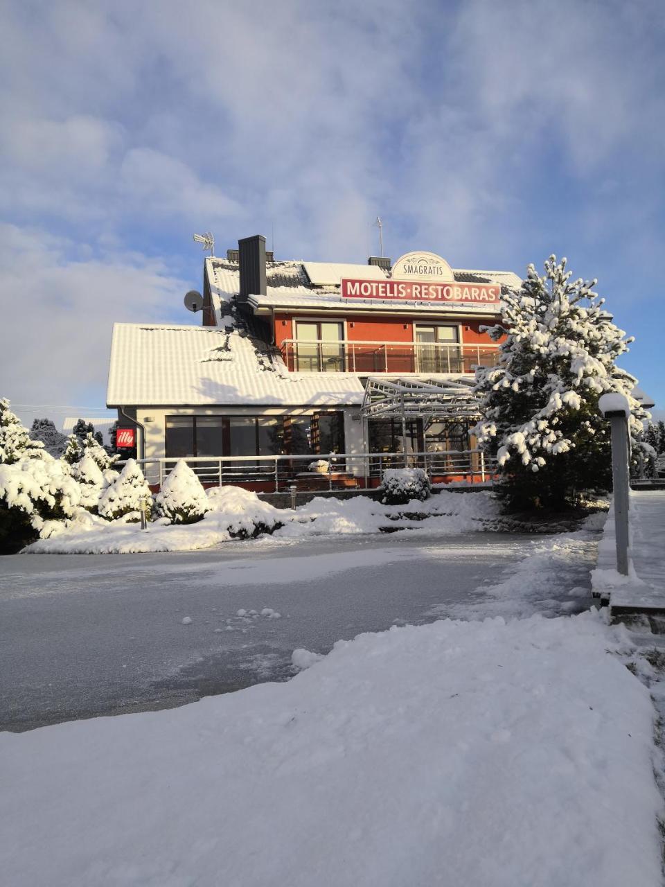 Motelis Smagratis Kretinga Exterior photo